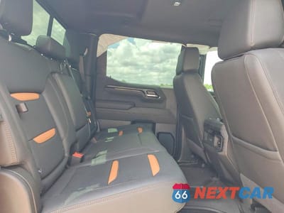 Zdjęcie 10 z 12 samochodu: 2025 GMC SIERRA K1500 AT4 VIN:1GTUUEE80SZ341382 - miniatura