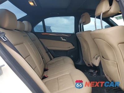 Zdjęcie 10 z 11 samochodu: 2010 MERCEDES-BENZ E 350 VIN:WDDHF5GB7AA218878 - miniatura