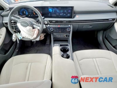 Zdjęcie 8 z 13 samochodu: 2024 HYUNDAI SONATA SEL VIN:KMHL64JA3RA410675 - miniatura