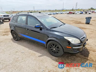Czwarte zdjęcie samochodu z boku: 2012 HYUNDAI ELANTRA TOURING GLS VIN:KMHDC8AE5CU141494 - miniatura