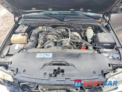 Zdjęcie 12 z 14 samochodu: 2007 GMC NEW SIERRA K3500 VIN:1GTHK33D37F153217 - miniatura