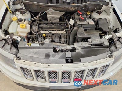 Zdjęcie 11 z 11 samochodu: 2017 JEEP COMPASS LATITUDE VIN:1C4NJCEA4HD118059 - miniatura