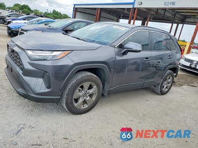 2024 TOYOTA RAV4 XLE 2T3W1RFV7RC277057 - główne zdjęcie licytacji z USA - miniatura