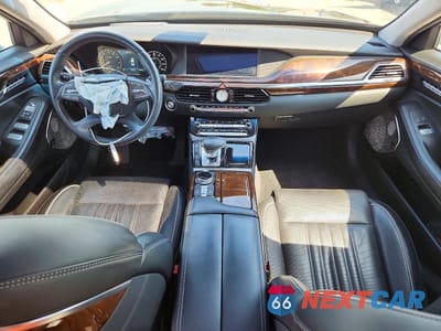 Zdjęcie 8 z 12 samochodu: 2018 GENESIS G90 ULTIMATE VIN:KMHG54JH6JU037037 - miniatura