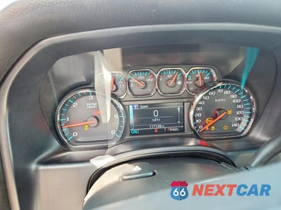 Zdjęcie 9 z 12 samochodu: 2019 CHEVROLET SILVERADO LD K1500 LT VIN:2GCVKPEC5K1127037 - miniatura