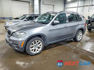 2011 BMW X5 XDRIVE35I 5UXZV4C57BL402993 - główne zdjęcie licytacji z USA - miniatura