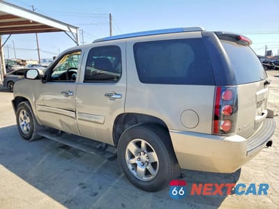 Drugie zdjęcie samochodu z przodu: 2007 GMC YUKON DENALI VIN:1GKFK63867J364571 - miniatura