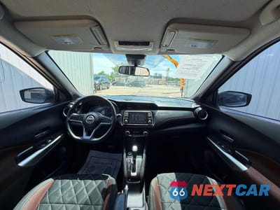 Zdjęcie 9 z 14 samochodu: 2020 NISSAN KICKS SR VIN:3N1CP5DV4LL548539 - miniatura