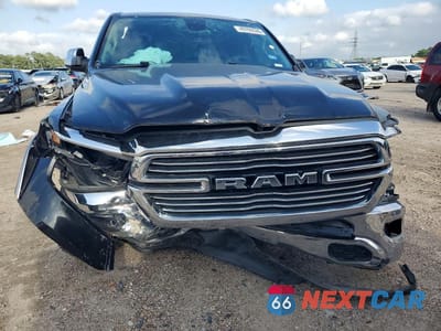 Piąte zdjęcie samochodu w środku: 2020 RAM 1500 LARAMIE VIN:1C6SRFJM8LN201694 - miniatura