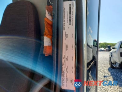 Zdjęcie 10 z 10 samochodu: 2025 VOLVO VNL SEMI TRUCK VIN:4V4NC9EH2SN682731 - miniatura