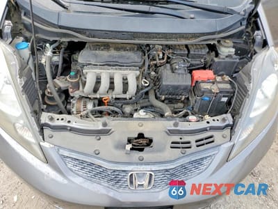 Zdjęcie 11 z 11 samochodu: 2013 HONDA FIT VIN:JHMGE8H33DC063710 - miniatura