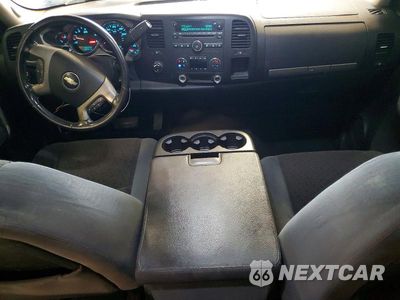 Zdjęcie 8 z 12 samochodu: 2007 CHEVROLET SILVERADO K1500 VIN:2GCEK19C071677129 - miniatura