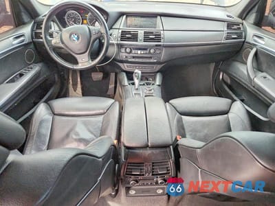 Zdjęcie 8 z 12 samochodu: 2013 BMW X6 M VIN:5YMGZ0C59DLL30078 - miniatura