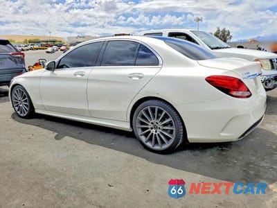 Drugie zdjęcie samochodu z przodu: 2017 MERCEDES-BENZ C 300 VIN:55SWF4JB7HU225026 - miniatura