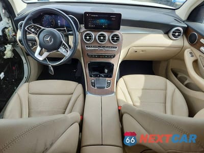 Zdjęcie 8 z 13 samochodu: 2022 MERCEDES-BENZ GLC 300 4MATIC VIN:W1N0G8EB0NG120098 - miniatura