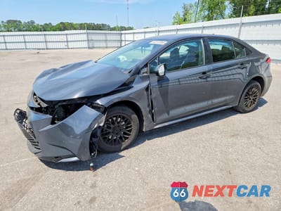2023 TOYOTA COROLLA LE 5YFB4MDE5PP038091 - główne zdjęcie licytacji z USA - miniatura