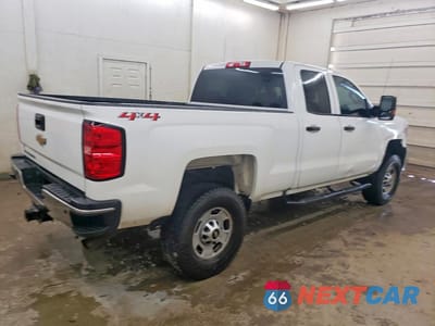 Trzecie zdjęcie samochodu z tyłu: 2019 CHEVROLET SILVERADO K2500 HEAVY DUTY VIN:2GC2KREG5K1218441 - miniatura