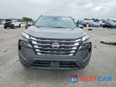 Piąte zdjęcie samochodu w środku: 2026 NISSAN ROGUE SV VIN:5N1BT3BA7TC719753 - miniatura
