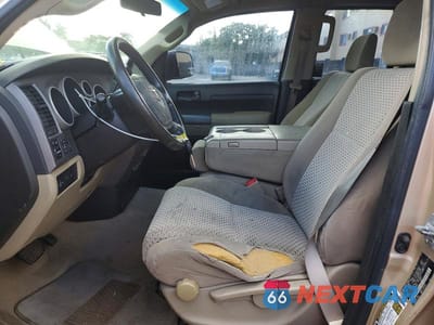 Zdjęcie 7 z 12 samochodu: 2010 TOYOTA TUNDRA DOUBLE CAB SR5 VIN:5TFRU5F14AX020723 - miniatura