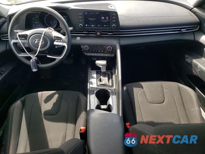 Zdjęcie 8 z 12 samochodu: 2023 HYUNDAI ELANTRA BLUE VIN:KMHLM4AJXPU078025 - miniatura