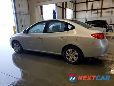 Drugie zdjęcie samochodu z przodu: 2010 HYUNDAI ELANTRA GLS VIN:KMHDU4AD6AU837906 - miniatura