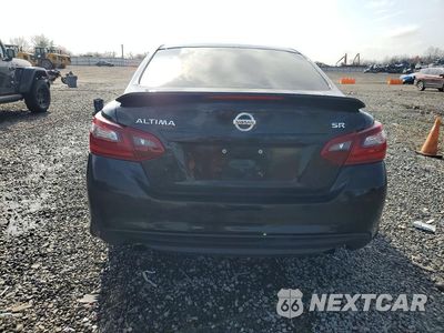 Zdjęcie 6 z 12 samochodu: 2017 NISSAN ALTIMA 2.5 SR VIN:1N4AL3AP8HC200410 - miniatura
