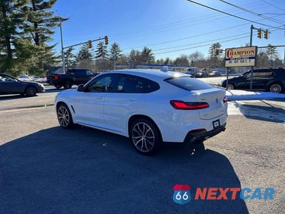Trzecie zdjęcie samochodu z tyłu: 2021 BMW X4 XDRIVE30I VIN:5UX2V1C08M9G98579 - miniatura