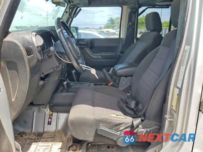 Zdjęcie 7 z 12 samochodu: 2011 JEEP WRANGLER UNLIMITED SPORT VIN:1J4BA3H14BL568476 - miniatura