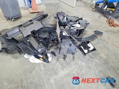 Zdjęcie 13 z 14 samochodu: 2022 FORD EXPLORER POLICE INTERCEPTOR VIN:1FM5K8AW0NNA04668 - miniatura