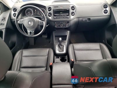Zdjęcie 8 z 12 samochodu: 2014 VOLKSWAGEN TIGUAN S VIN:WVGAV3AX1EW593449 - miniatura