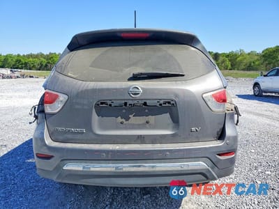 Zdjęcie 6 z 12 samochodu: 2015 NISSAN PATHFINDER SV VIN:5N1AR2MN3FC649029 - miniatura