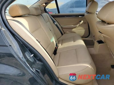 Zdjęcie 10 z 12 samochodu: 2005 BMW 325 I VIN:WBAEV33415KW20520 - miniatura