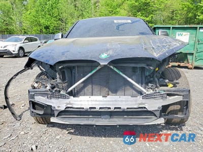 Piąte zdjęcie samochodu w środku: 2019 BMW X4 M40I VIN:5UXUJ5C56K9A32793 - miniatura