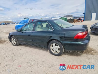 Drugie zdjęcie samochodu z przodu: 2000 HONDA ACCORD EX VIN:JHMCG5664YC009195 - miniatura