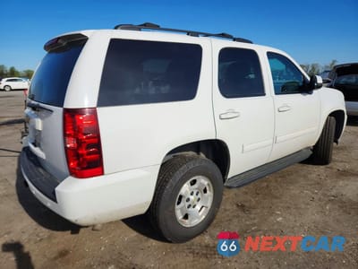 Trzecie zdjęcie samochodu z tyłu: 2014 CHEVROLET TAHOE K1500 LT VIN:1GNSKBE08ER198859 - miniatura