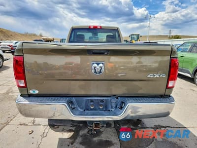 Zdjęcie 6 z 12 samochodu: 2015 RAM 3500 ST VIN:3C63R3AL8FG608065 - miniatura