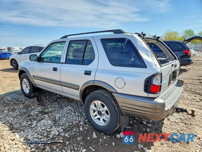 Drugie zdjęcie samochodu z przodu: 2003 ISUZU RODEO S VIN:4S2DM58W734312863 - miniatura