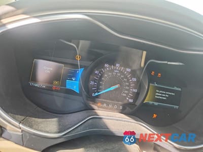 Zdjęcie 9 z 12 samochodu: 2014 FORD FUSION SE VIN:1FA6P0HD7E5403664 - miniatura