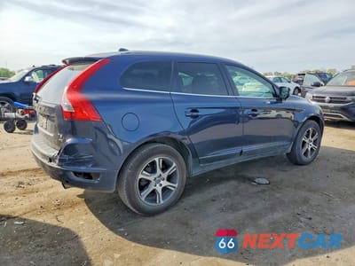 Trzecie zdjęcie samochodu z tyłu: 2012 VOLVO XC60 T6 VIN:YV4902DZ9C2320239 - miniatura