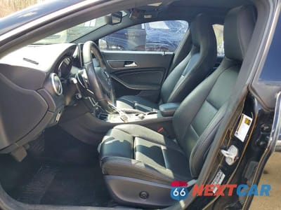 Zdjęcie 7 z 11 samochodu: 2016 MERCEDES-BENZ CLA 250 4MATIC VIN:WDDSJ4GB2GN304759 - miniatura