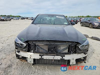 Piąte zdjęcie samochodu w środku: 2025 MERCEDES-BENZ C 300 VIN:W1KAF4GB5SR281640 - miniatura