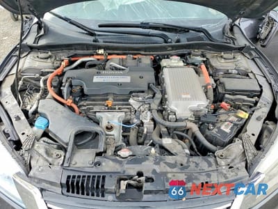 Zdjęcie 11 z 12 samochodu: 2015 HONDA ACCORD TOURING HYBRID VIN:1HGCR6F79FA007768 - miniatura