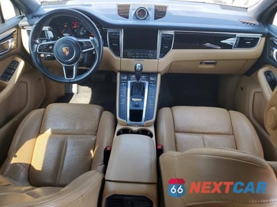 Zdjęcie 8 z 13 samochodu: 2017 PORSCHE MACAN VIN:WP1AA2A59HLB03658 - miniatura