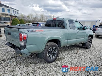 Trzecie zdjęcie samochodu z tyłu: 2022 TOYOTA TACOMA TRD SPORT VIN:3TYSZ5AN6NT063201 - miniatura