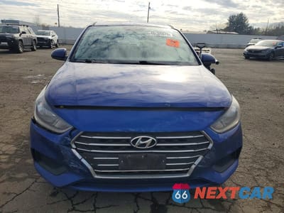Piąte zdjęcie samochodu w środku: 2019 HYUNDAI ACCENT SE VIN:3KPC24A36KE045073 - miniatura