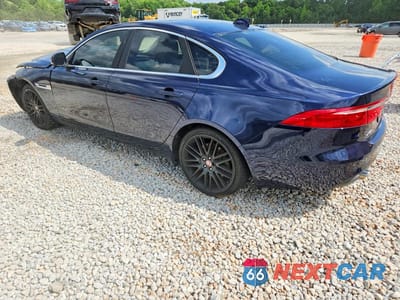Drugie zdjęcie samochodu z przodu: 2016 JAGUAR XF PRESTIGE VIN:SAJBE4BV2GCY18771 - miniatura