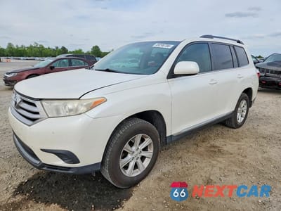 2013 TOYOTA HIGHLANDER BASE 5TDZA3EH5DS045099 - główne zdjęcie licytacji z USA - miniatura