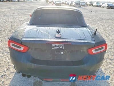 Zdjęcie 10 z 13 samochodu: 2019 FIAT 124 SPIDER CLASSICA VIN:JC1NFAEK5K0141361 - miniatura