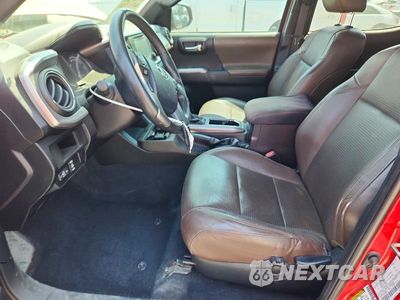 Zdjęcie 7 z 12 samochodu: 2016 TOYOTA TACOMA LIMITED VIN:3TMEZ5CNXGM009828 - miniatura