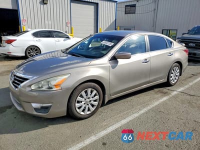 2015 NISSAN ALTIMA 2.5 S 1N4AL3AP9FC131451 - główne zdjęcie licytacji z USA - miniatura